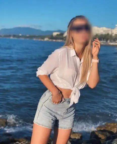 Doris, 36