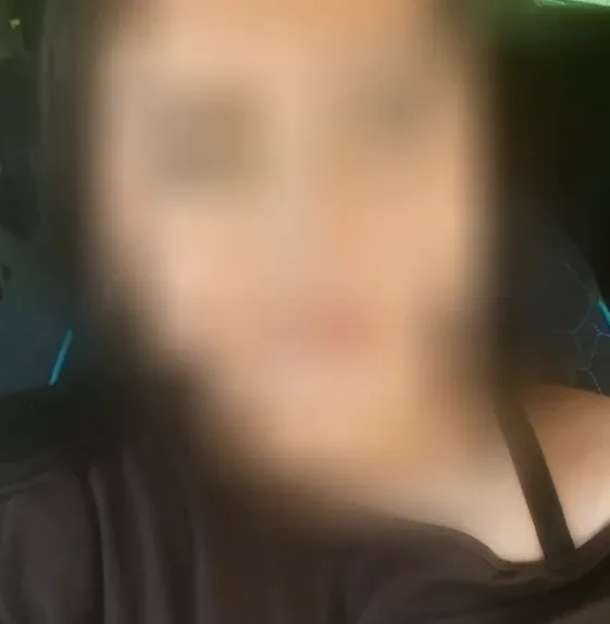 Frieda, 18