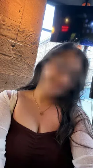 Marina, 24