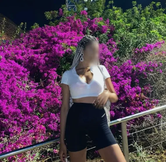 Sarah, 36