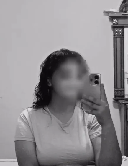 Silvia, 22