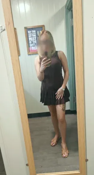 Silvia, 36